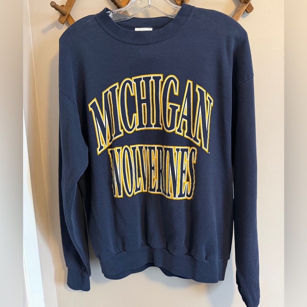 Vintage 90s Michigan Wolverines Navy Sweatshirt Large fits medium